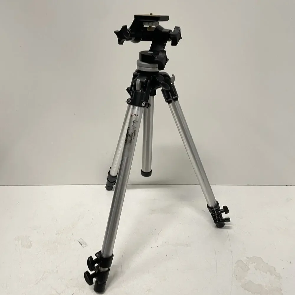 Vintage Bogen 3001/190 Tripod with 3025 3-Way Pan Tilt Head Made in Italy Good